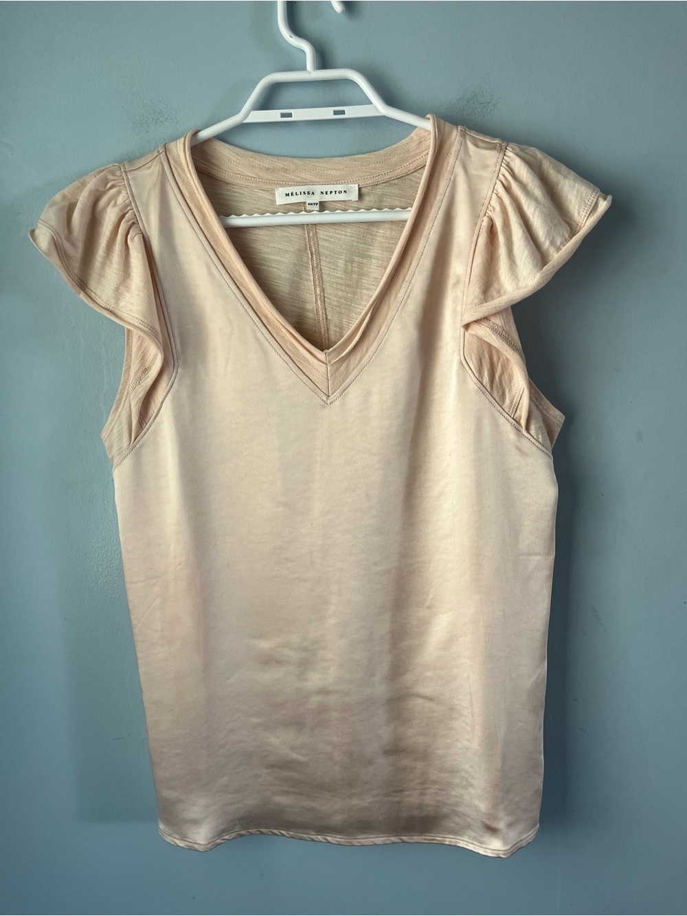 Melissa Nepton Blush Peach Pink V-Neck Flutter Sleeve Top Size XS Satin Front